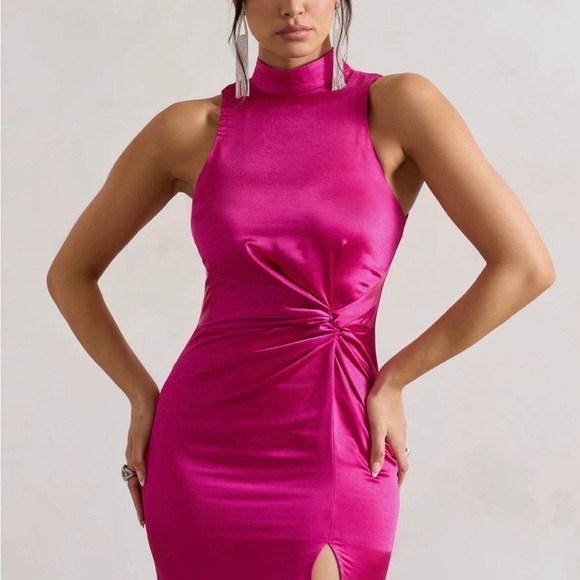 Club London - ZOE
DARK PINK SATIN TWIST SPLIT MAXI DRESS WITH FEATHER TRIM - Picture 3 of 6